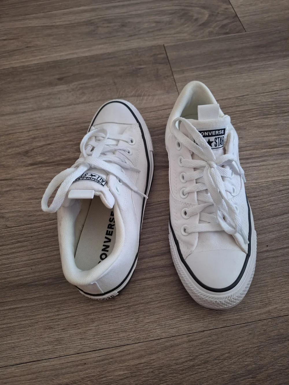 Converse White And Black Low Top Sneakers